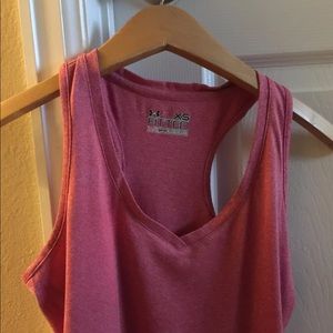 Under Armour tank